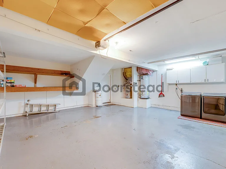288 S Marengo Ave — Photo 22