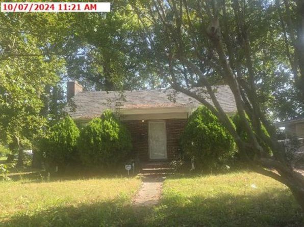 984 Godfrey Ave, Norfolk, VA 23504