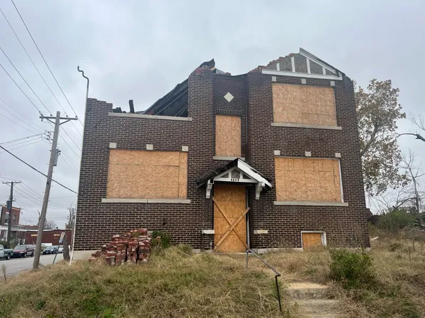 4649 Leduc St, Saint Louis, MO 63113