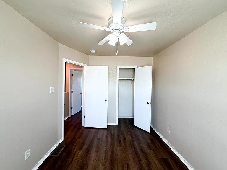 4103 Terri Linn #C — Photo 18