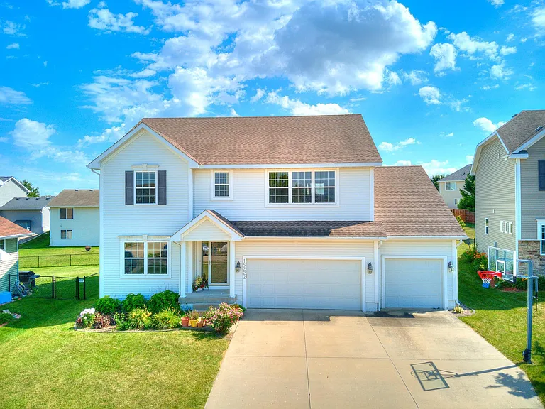 15222 Aurora Cir — Photo 19
