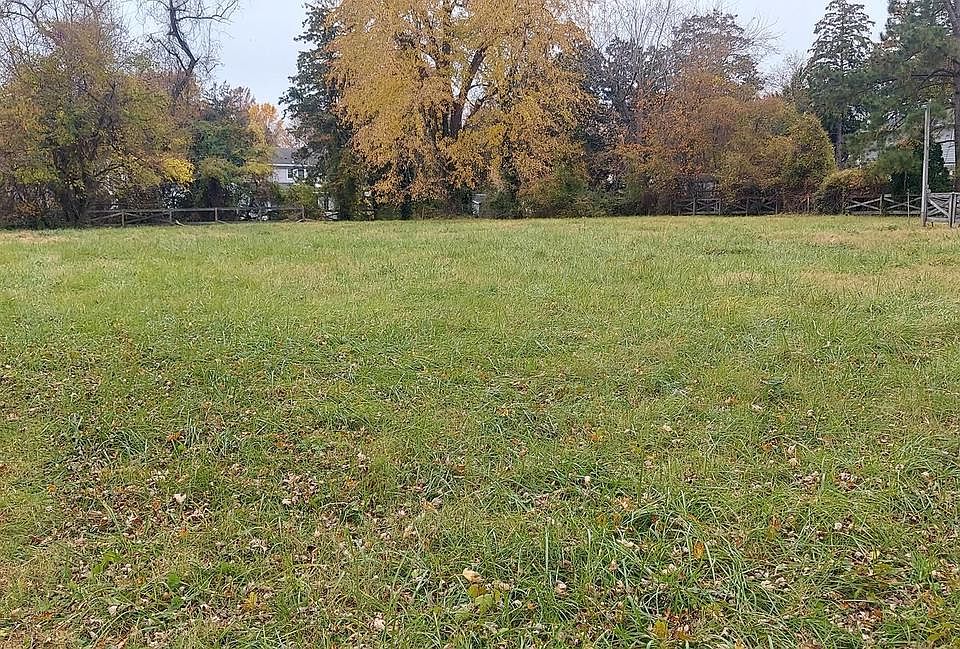 1st image of 0 Jefferson Ct