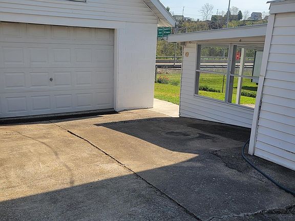 4th image of 1314 Adams Ave