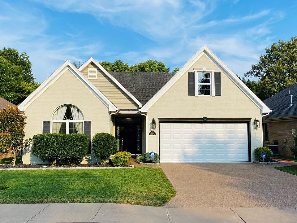 1st image of 6534 Waterford Pl