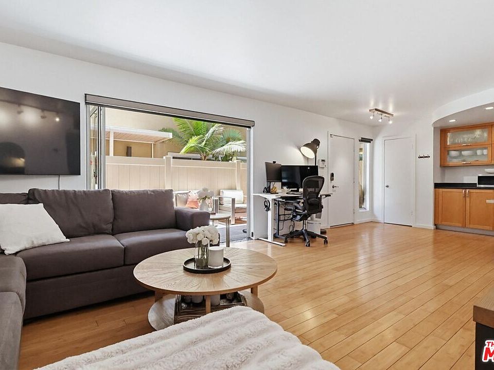 1st image of 970 Palm Ave APT 101