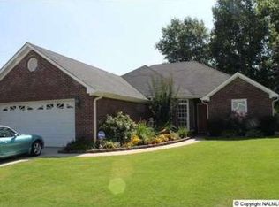 1518 Oak Lea Rd SW, Decatur, AL 35603