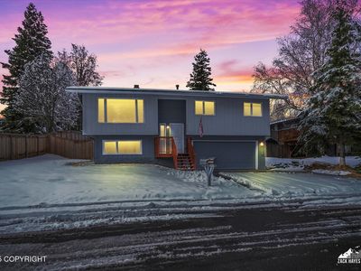 4520 Macalister Dr, Anchorage, AK, 99502