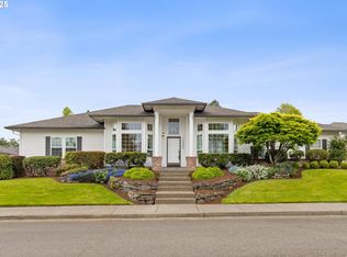 15489 SE Vista Sunrise Ct, Milwaukie, OR 97267
