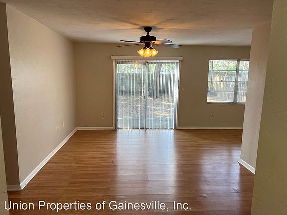 4th image of 3132 NW 18th St