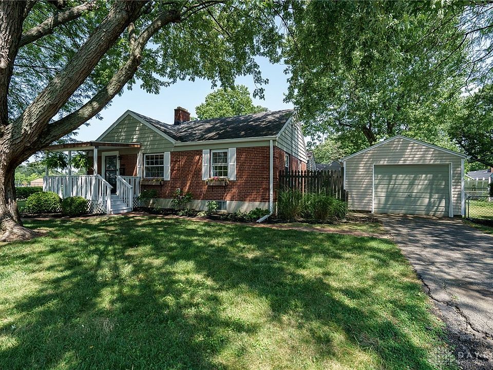 1st image of 300 Schuyler Dr
