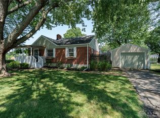 300 Schuyler Dr, Dayton, OH 45429