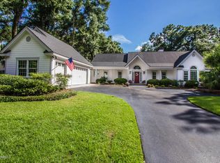 403 Island Cir E, Saint Helena Island, SC 29920