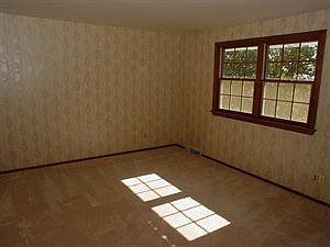 5th image of 1065 Barone Dr