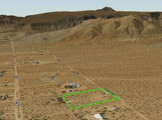 130 Kickapoo Trl, Yucca Valley, CA 92284