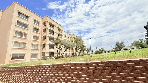 7910 E Camelback Rd Photo 1 7910 E Camelback Rd Photo 1
