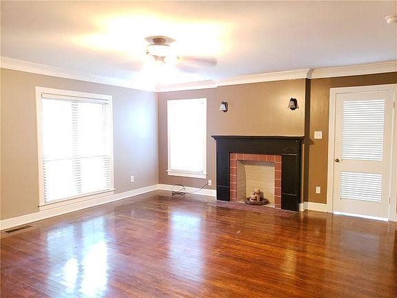 5th image of 705 W Knox St #A