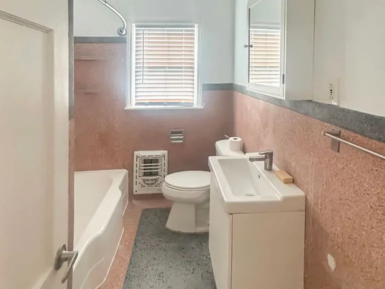 274 E Edgewood Pl — Photo 7