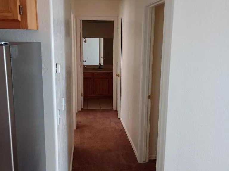 15982 S Moon Valley Rd #B — Photo 5
