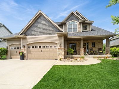 15903 Winston Ave, Urbandale, IA, 50323