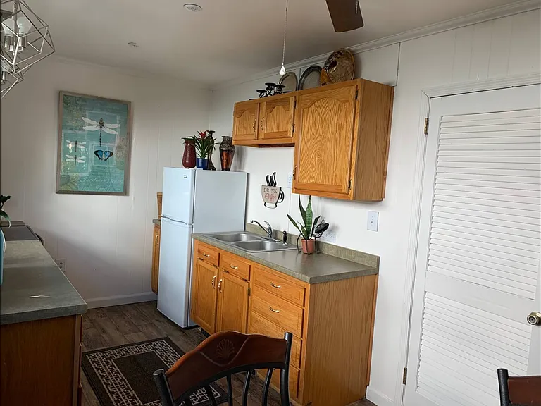 304 Washington Ave #2 — Photo 10