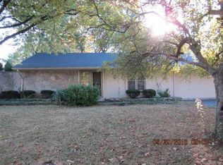 1745 N Orchid Ct, Indianapolis, IN 46219