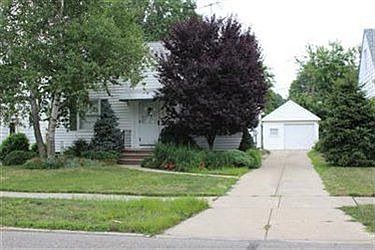1st image of 389 E 271st St