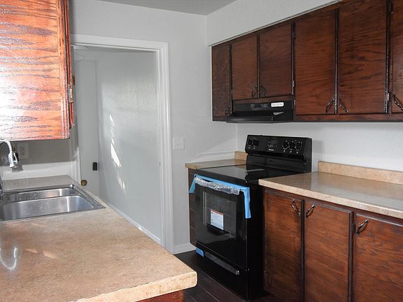 5th image of 3863 Tomlin Dr