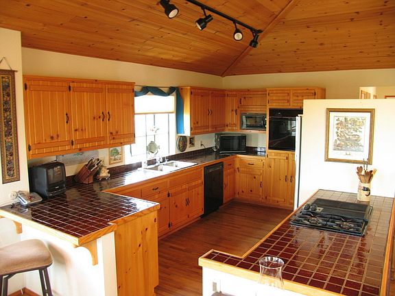 5th image of 2630 Golden Eagle Way