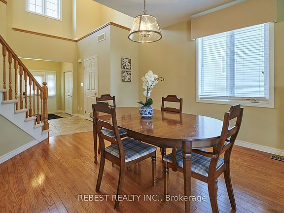 5th image of 655 Interlaken Dr