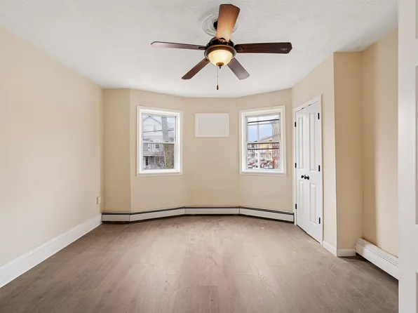 378 Avenue C image 9 of 22