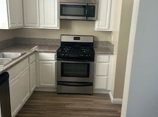 Yorktown Apartments, Huntington Beach, CA 92646