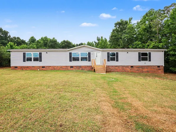 205 Dillon St, Chesnee, SC 29323