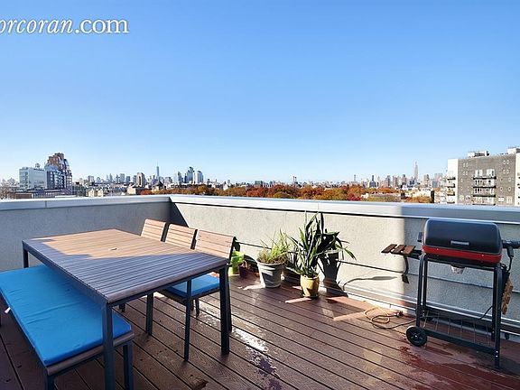 5th image of 460 Manhattan Ave APT 6A