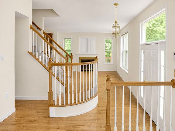 3rd image of 6266 Taliaferro Way