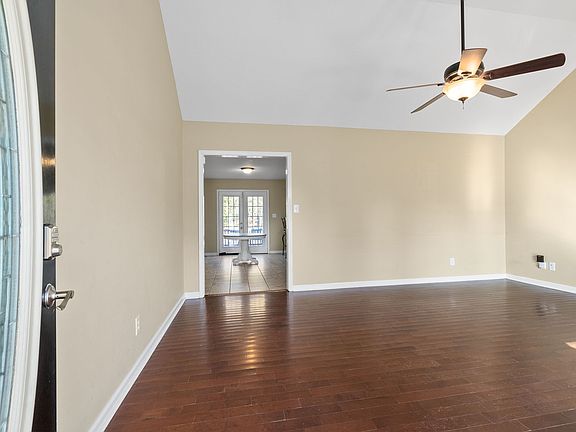 5th image of 1384 Todd Phillips Ct
