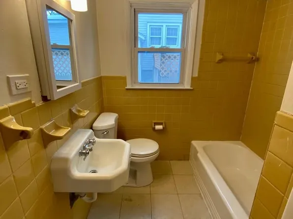 1006 Sunnycrest Rd APT 4, Syracuse, NY 13206