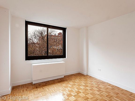 3rd image of 182 E 95th St APT 6D
