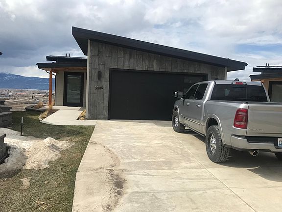 3rd image of 6685 Patton Ct