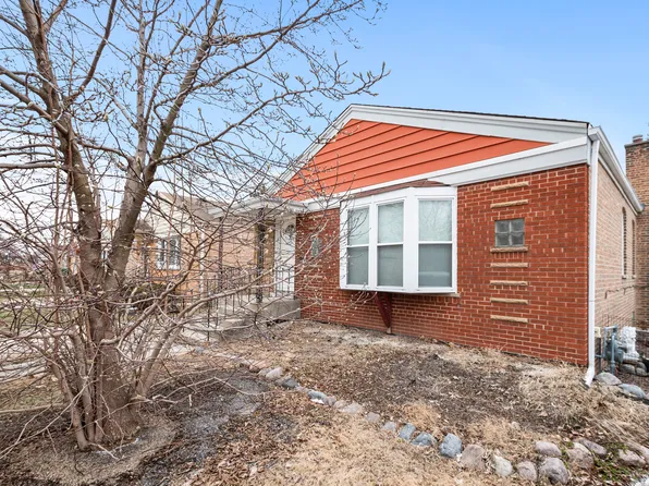 9416 S Harding Ave, Evergreen Park, IL 60805