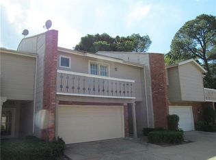 5850 Water Ridge Dr, Arlington, TX 76016