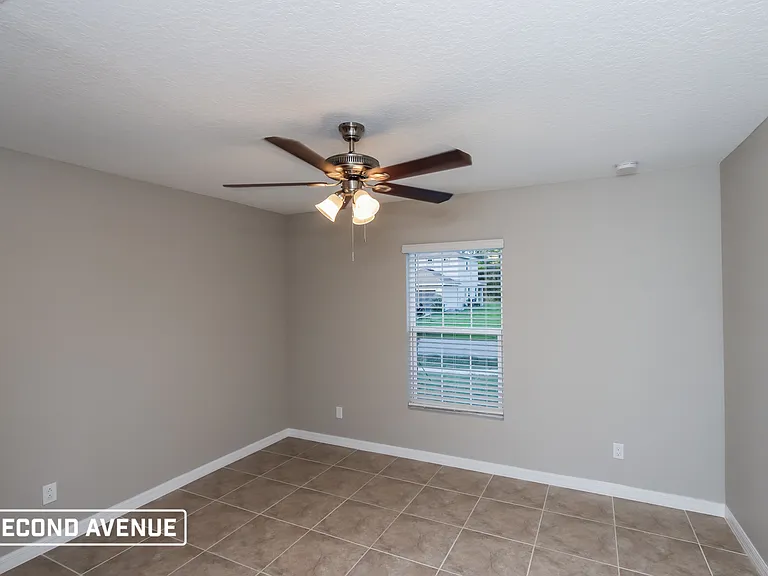 1210 Vandalia Ave SE — Photo 9