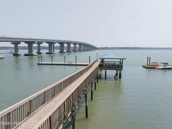 18 Riverwind Dr #18, Pt Royal, SC 29935