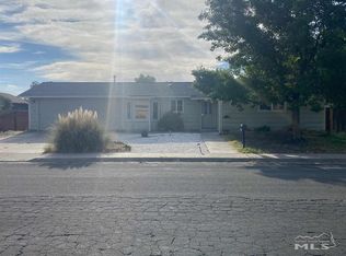 1061 Dolores Ln, Fallon, NV 89406