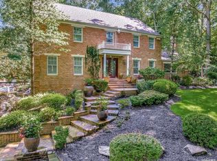 706 Short Beach Rd, Saint James, NY 11780