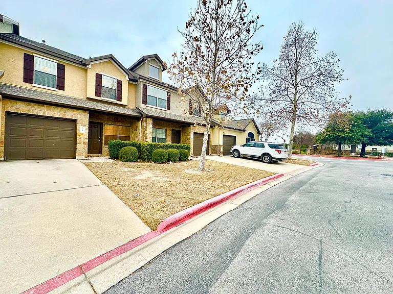 1900 Little Elm Trl #28 — Photo 32