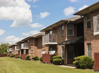 2330 N Jefferson Ave APT 201, Mount Pleasant, TX 75455