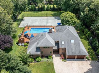28 Quarter Ct, Westhampton, NY 11977