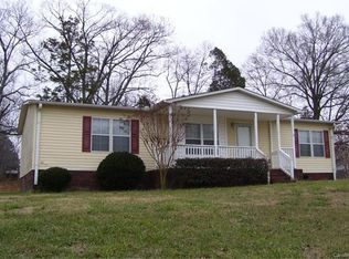 1266 Poplar Glen Dr, Kannapolis, NC 28083