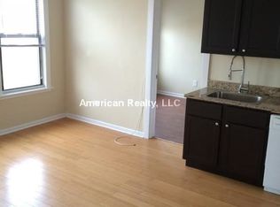 1800 W 18th St APT 2, Chicago, IL 60608