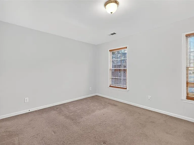 3378 Willbrooke Ct — Photo 12